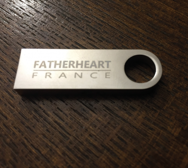 clé usb 1 Go - Fatherheart France