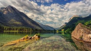 lake-Fatherheart - France